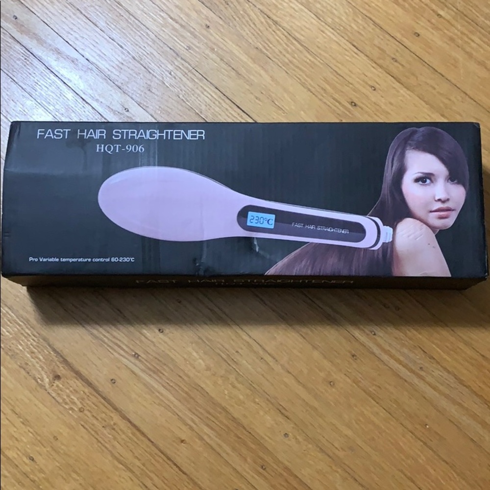 Hair straightening brush
